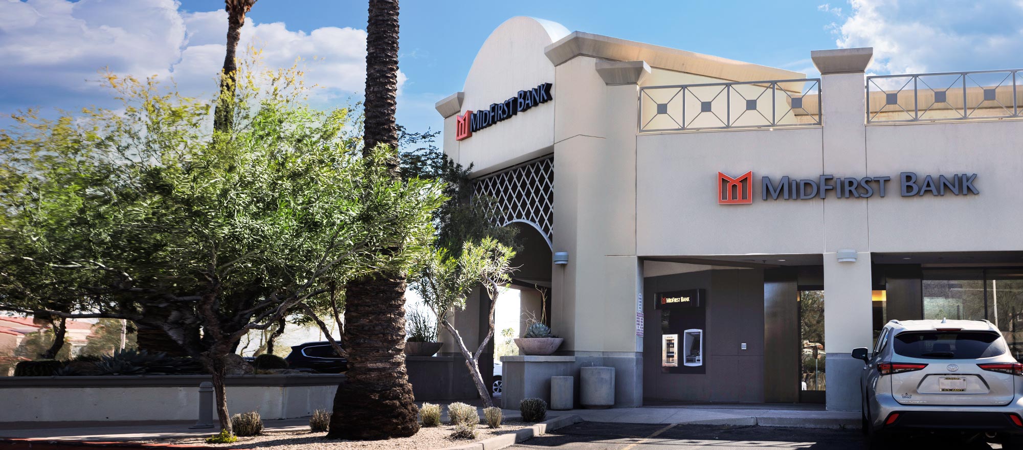 MidFirst Bank Location in Fountain Hills, AZ
