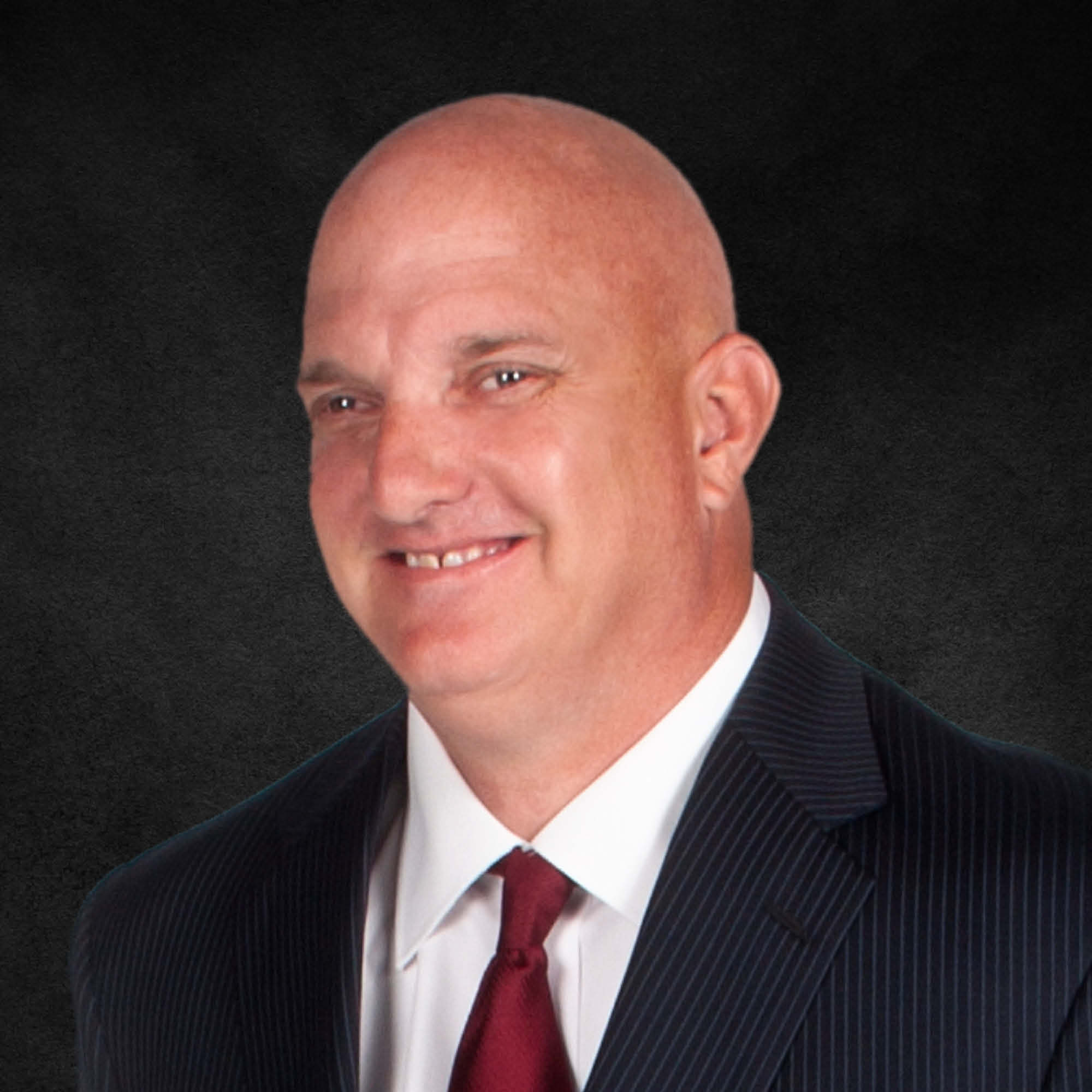 a man in a suit and tie